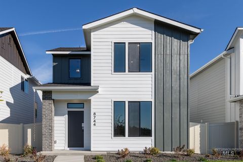 Photo of 2900 E Boulder Basin Dr, Kuna, ID 83634 (MLS # 98968188)