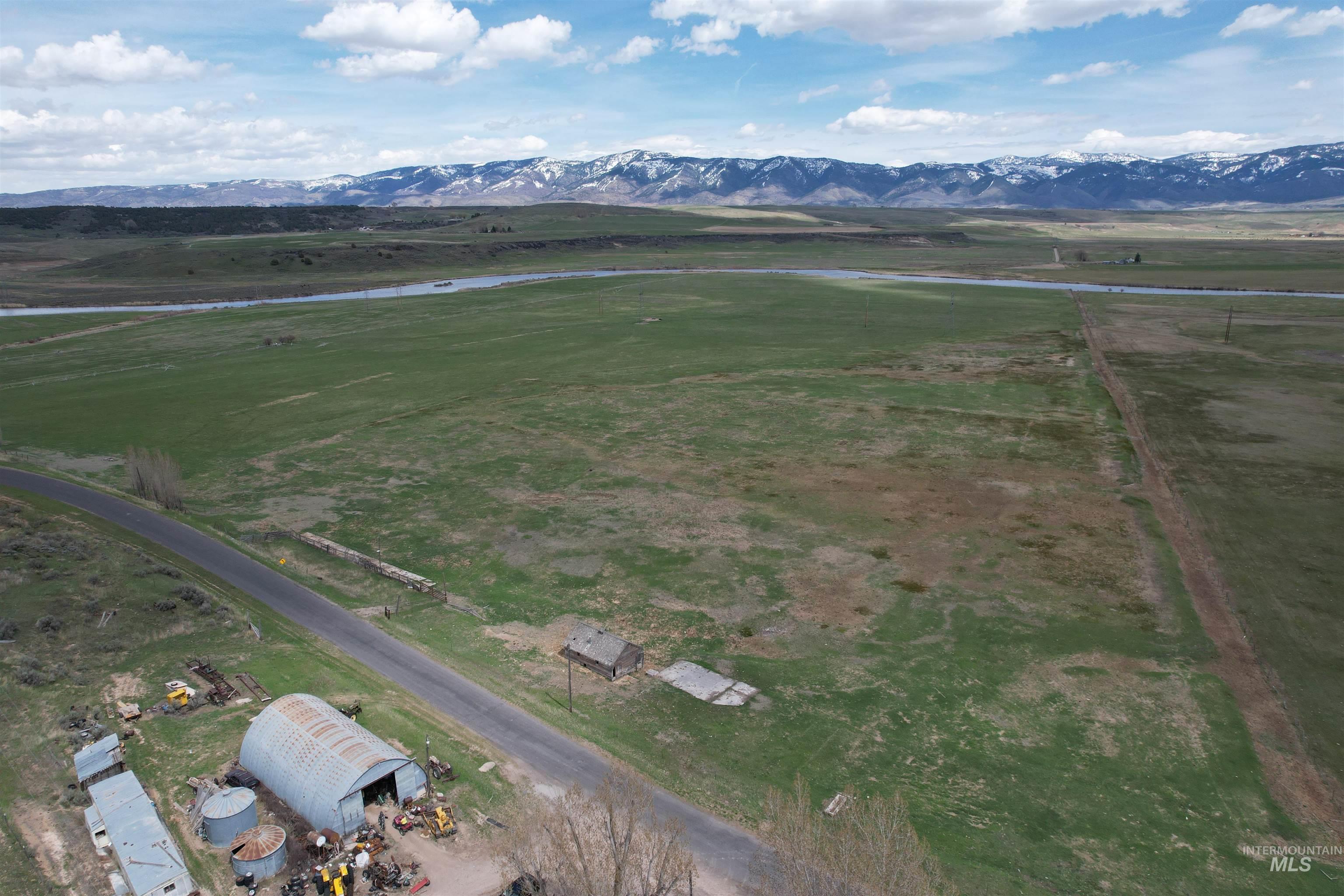 160 ac River Road