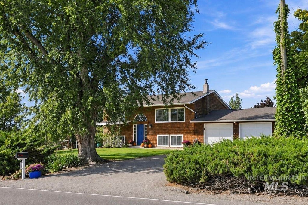 Photo of 9510 Galloway Road, Middleton, ID 83644 (MLS # 99001015)