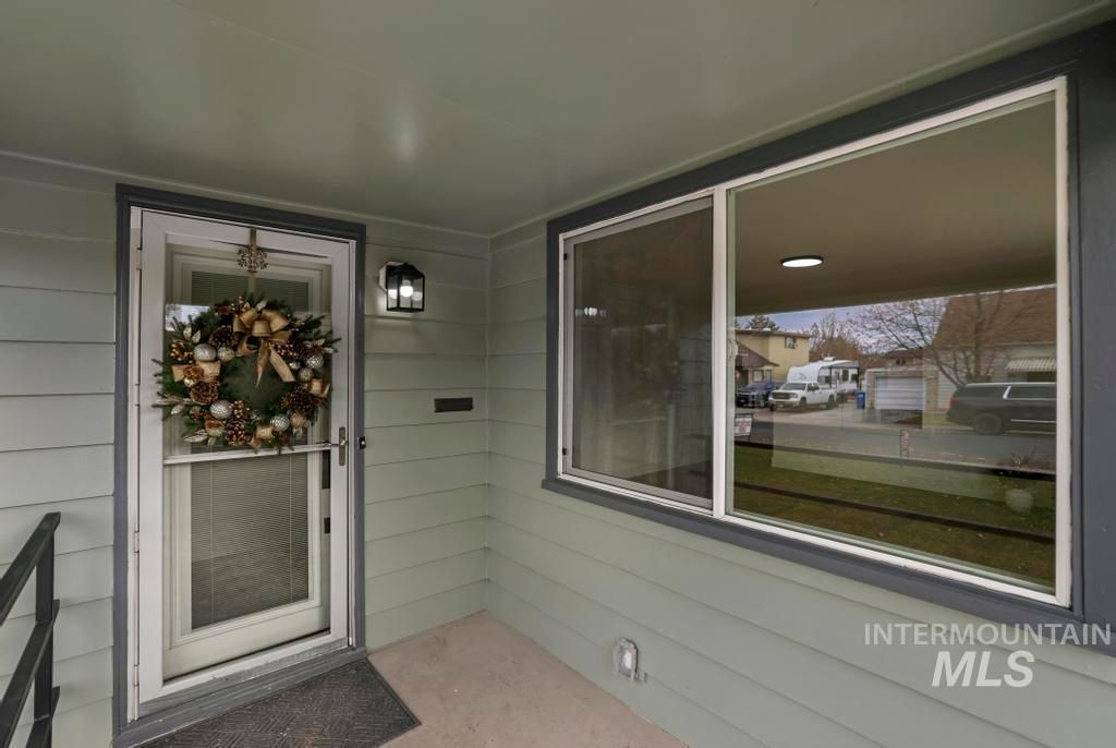 Photo of 344 Fillmore St, Twin Falls, ID 83301 (MLS # 98967798)