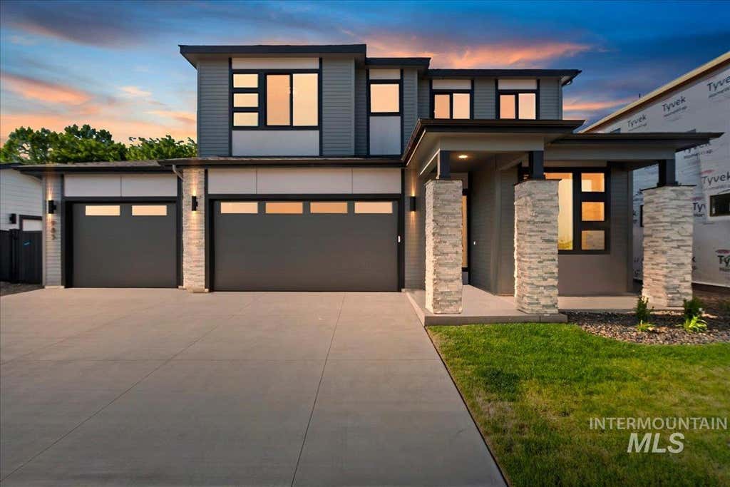 Photo of 985 W Malbar St, Meridian, ID 83646 (MLS # 98986027)