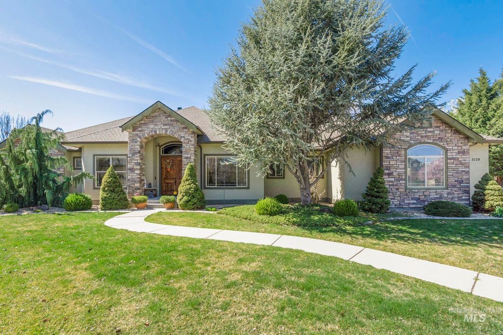Photo of 5139 N Brookfield Pl, Boise, ID 83713 (MLS # 98979400)