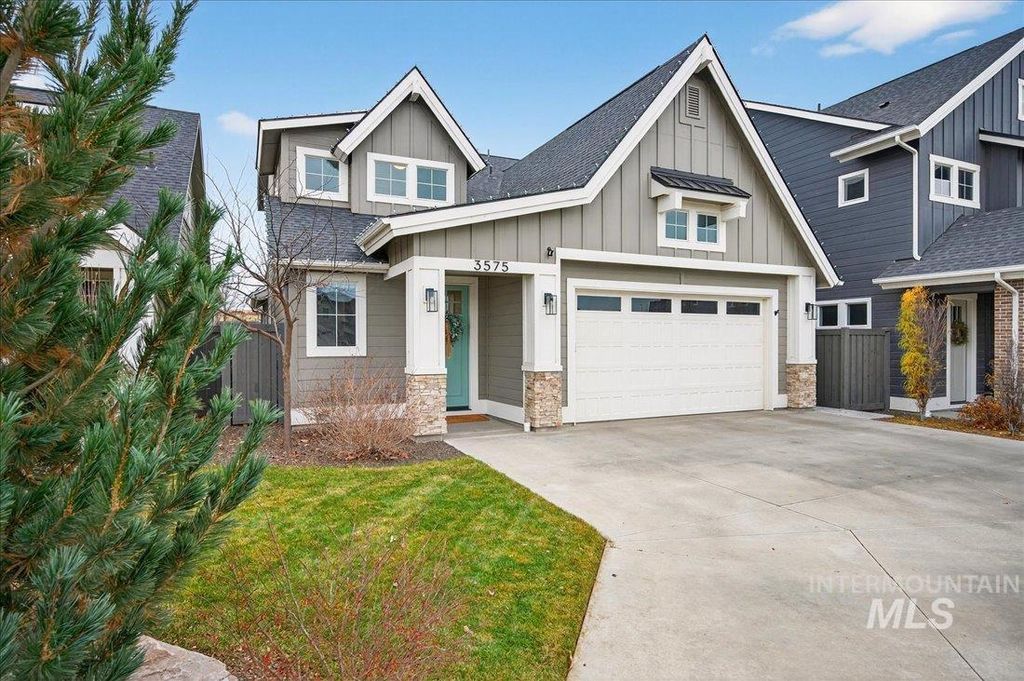 Photo of 3575 E Berghan Ct, Meridian, ID 83642 (MLS # 98969905)