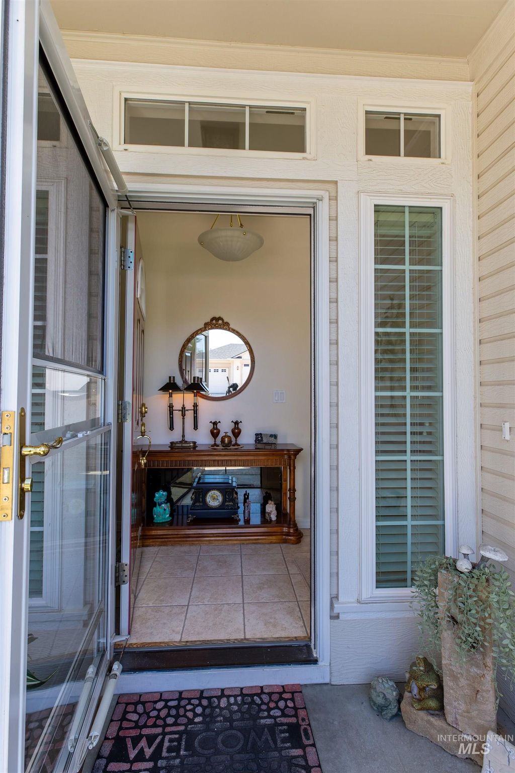 Photo of 3376 W Kirkam Ln, Meridian, ID 83646 (MLS # 98966339)