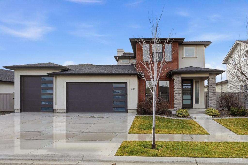 Photo of 691 E Sicily Drive, Meridian, ID 83642 (MLS # 98972073)