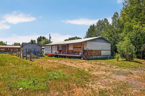 Photo of 213 Katherine St, New Meadows, ID 83654 (MLS # 98993508)