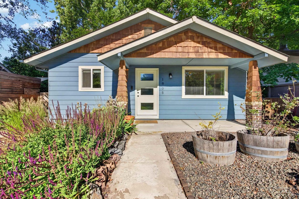 Photo of 1805 N 28th St, Boise, ID 83703 (MLS # 98990524)
