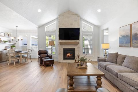 Photo of 1360 E Azan St, Meridian, ID 83646 (MLS # 98983609)