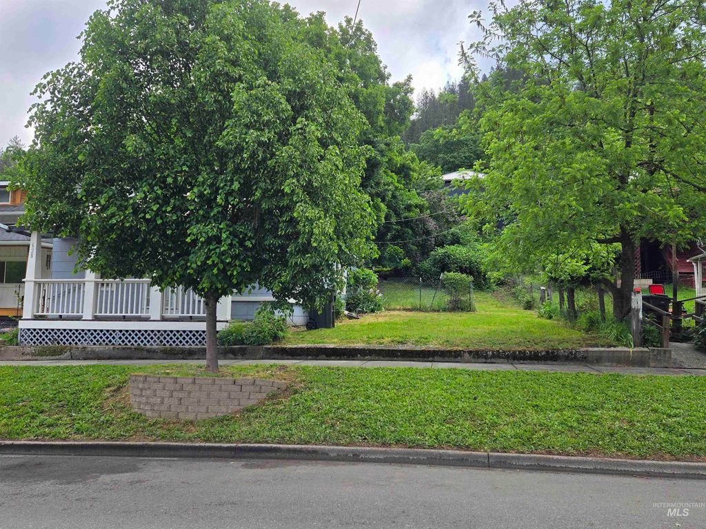 Photo of 628 Main Street, Orofino, ID 83544 (MLS # 98946722)