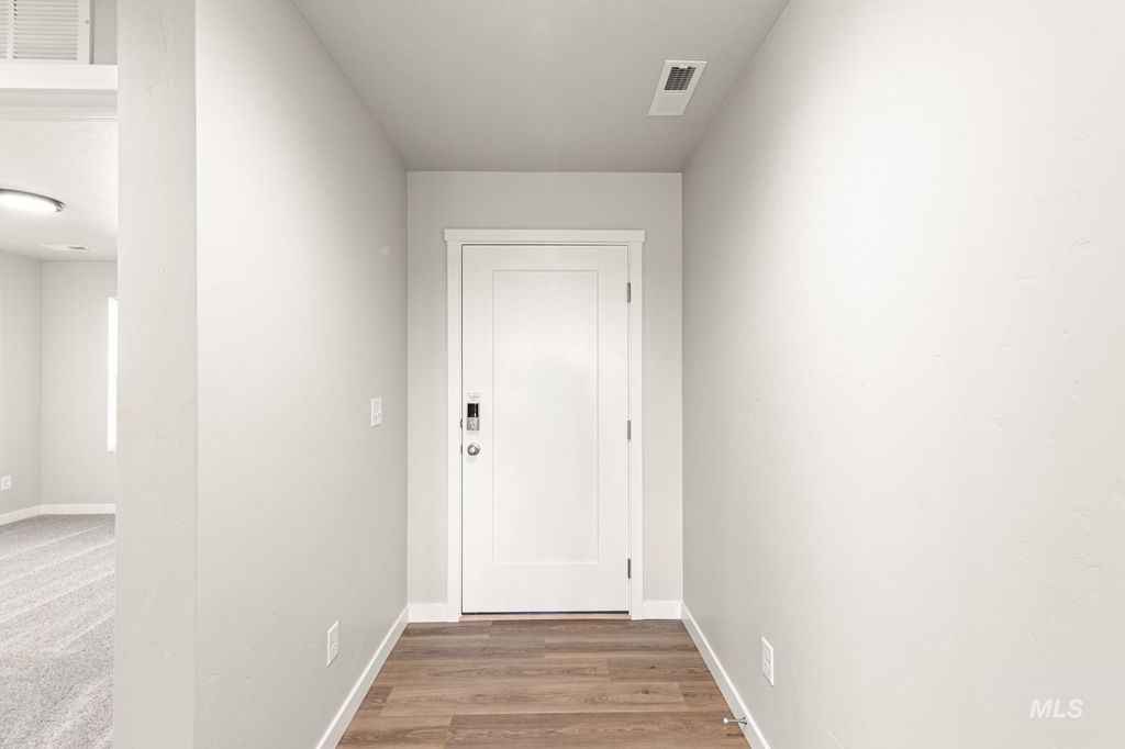 Photo of 7080 E Marble Springs Dr, Nampa, ID 83687 (MLS # 98979891)