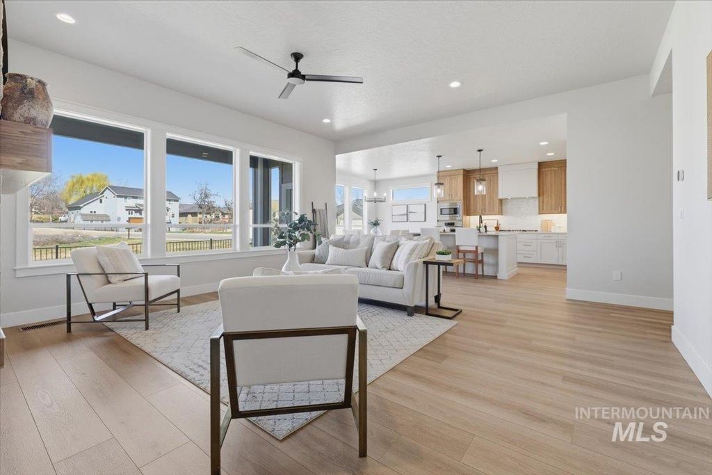 Photo of 482 W Millstone St, Middleton, ID 83644 (MLS # 98978555)