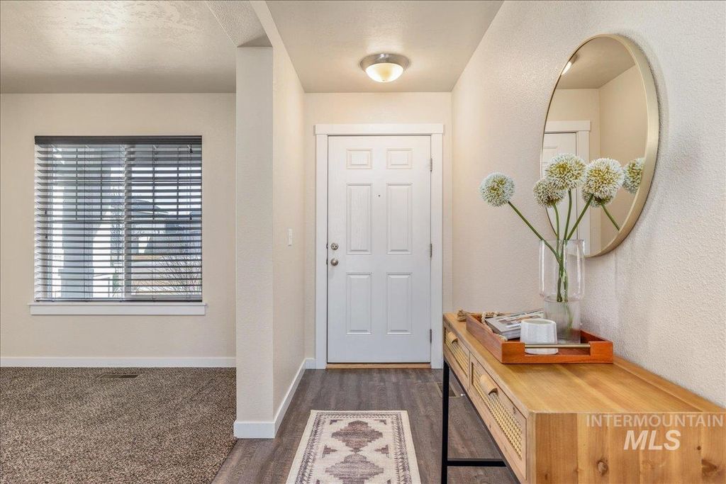 Photo of 8129 S Carpenter Ave, Boise, ID 83709 (MLS # 98983509)