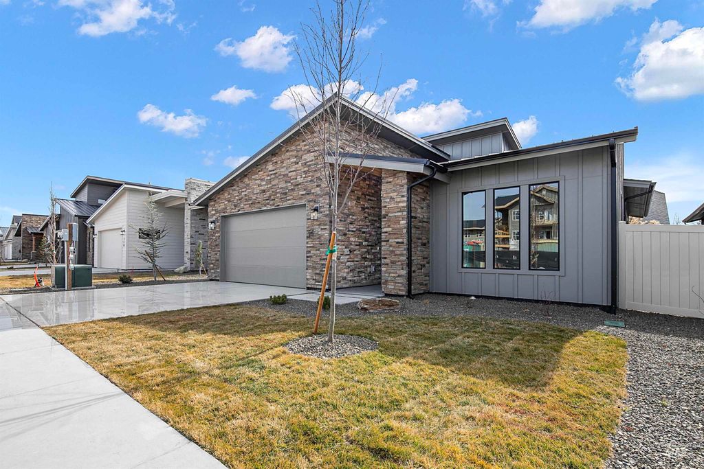 Photo of 737 W Wrangler St, Meridian, ID 83646 (MLS # 98983289)