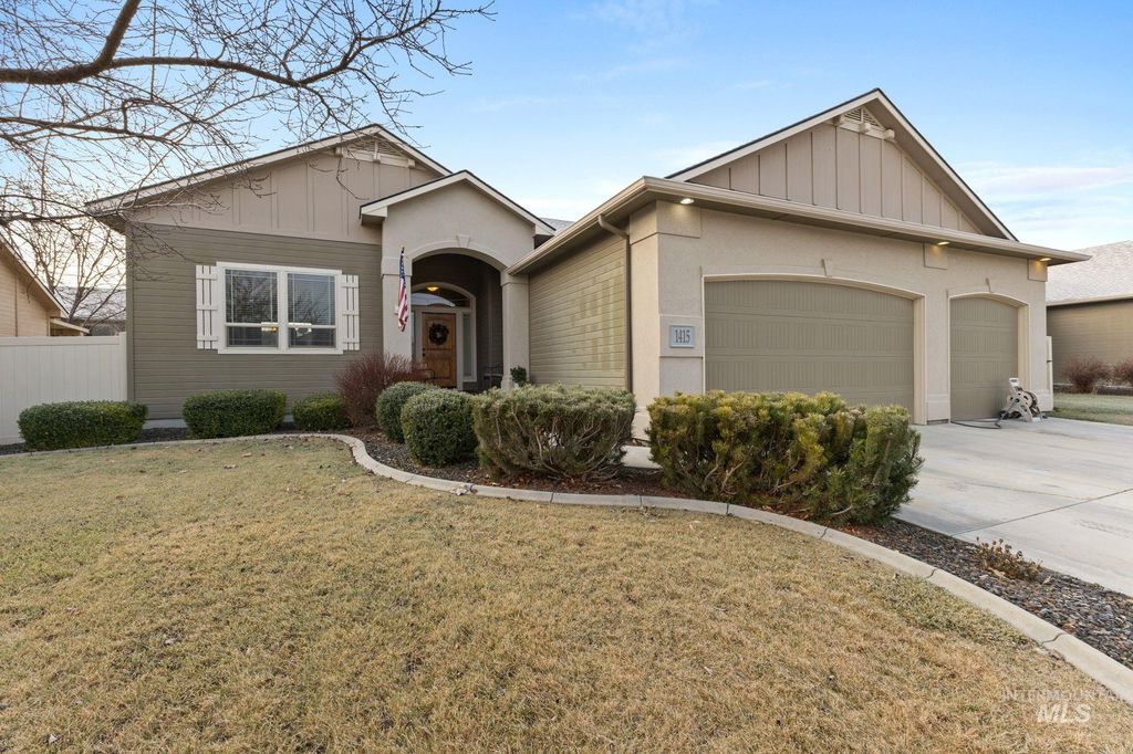 Photo of 1415 W Raelin Drive, Nampa, ID 83686 (MLS # 98971732)