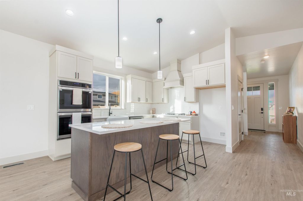 Photo of 438 October Sky, New Plymouth, ID 83655 (MLS # 98972572)