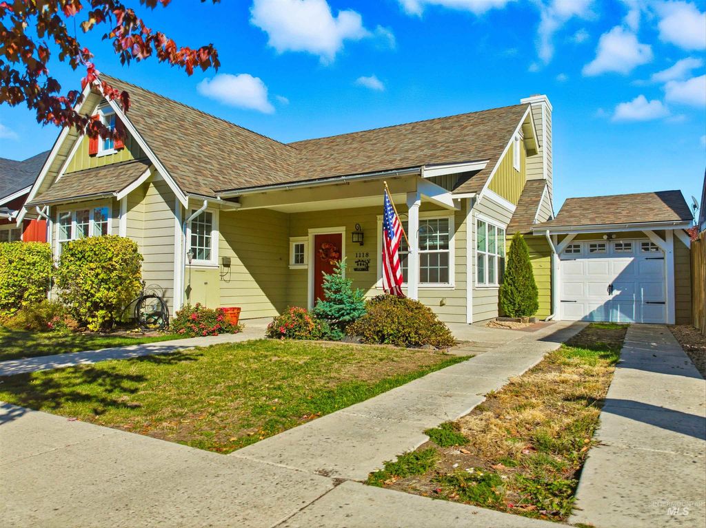 Photo of 1118 Leepike Court, Moscow, ID 83843 (MLS # 98965616)