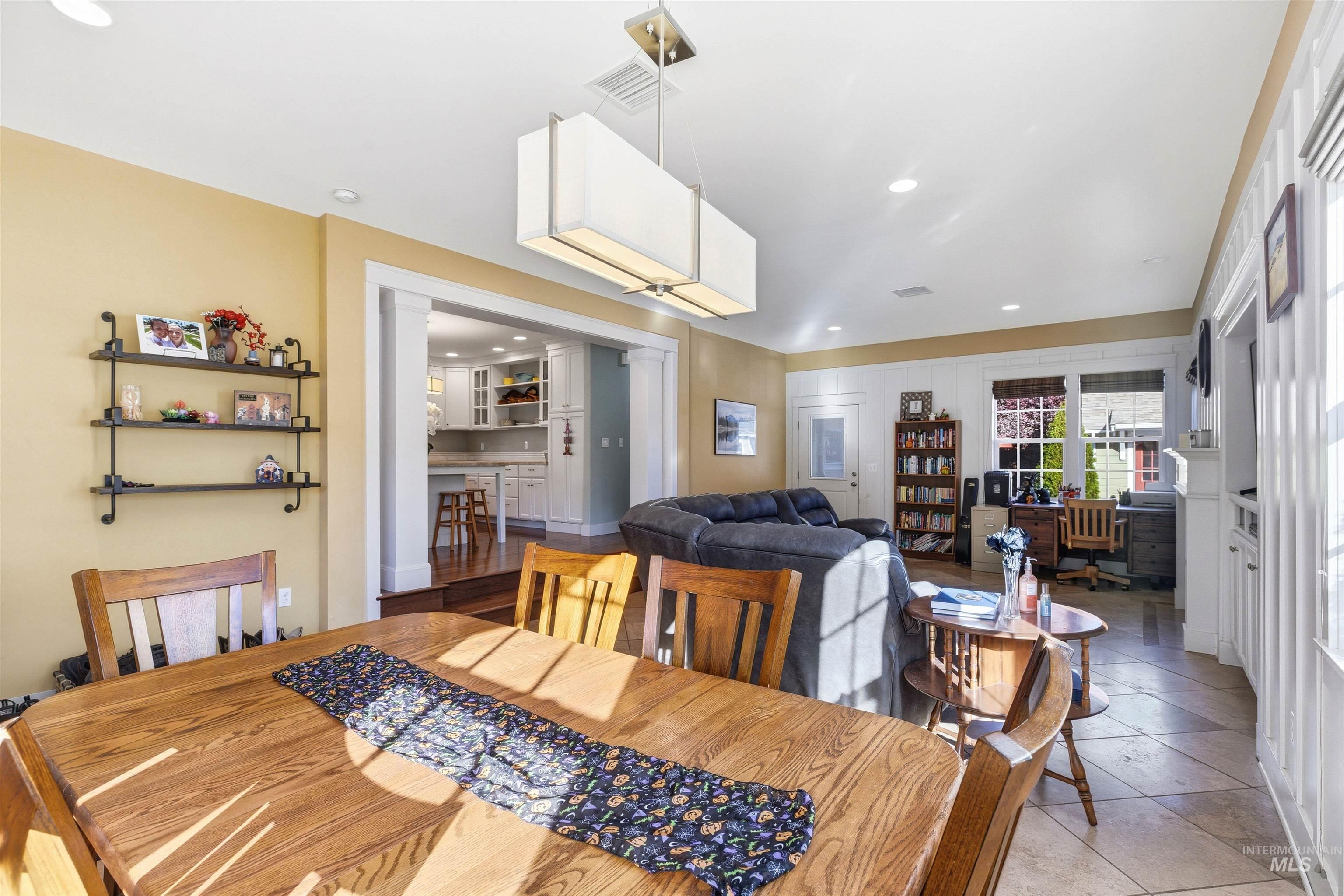 1118 Leepike Court