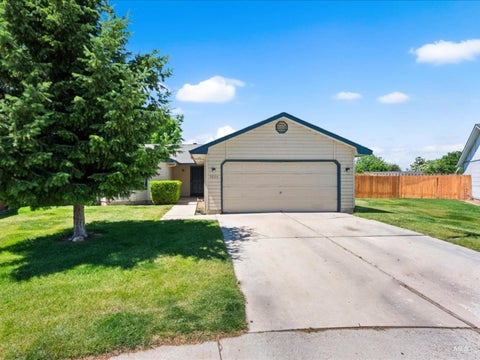 Photo of 2829 N Citrus Pl, Boise, ID 83713 (MLS # 98990942)