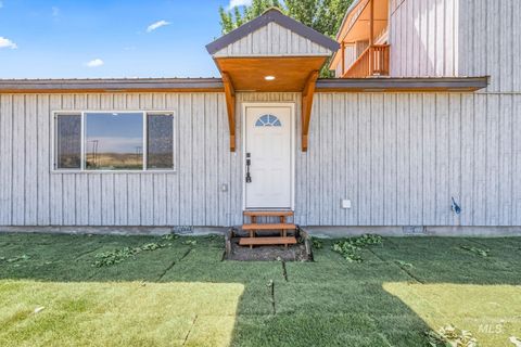 Photo of 1117 Olds Ferry Road, Weiser, ID 83617 (MLS # 98971025)