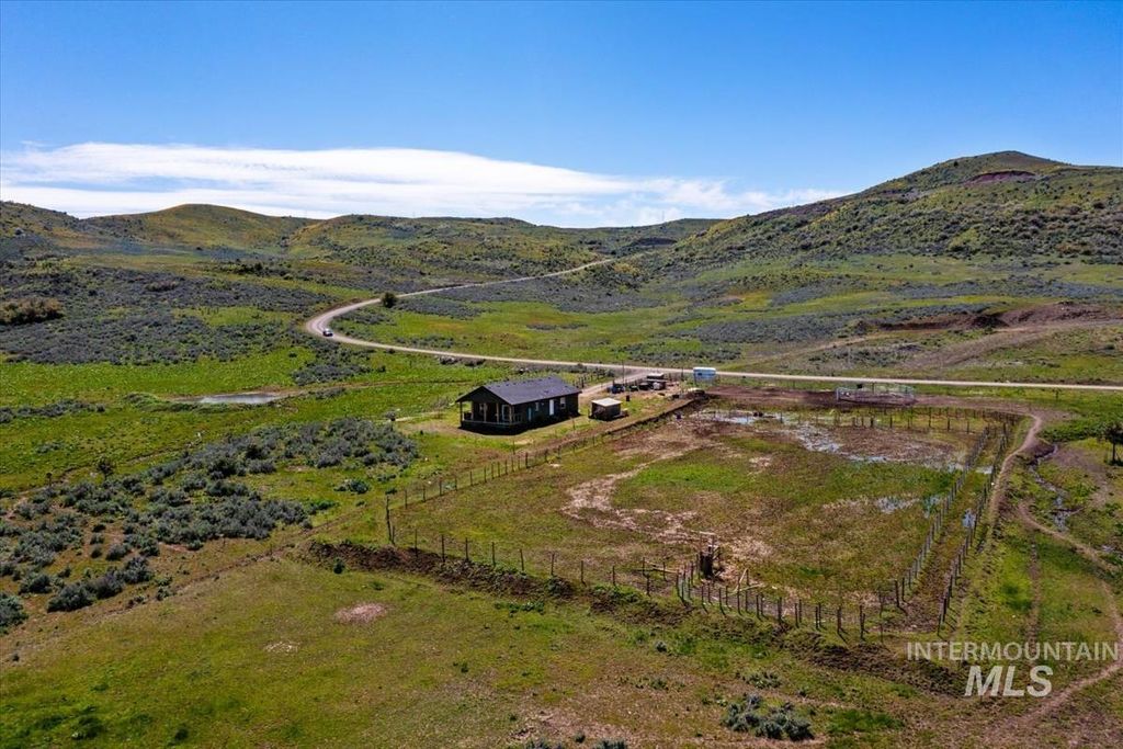 Photo of 1639 Cuddy View Dr, Council, ID 83612 (MLS # 98975878)