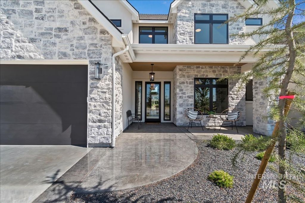 Photo of 3491 N Templeton Way, Eagle, ID 83616 (MLS # 98972520)