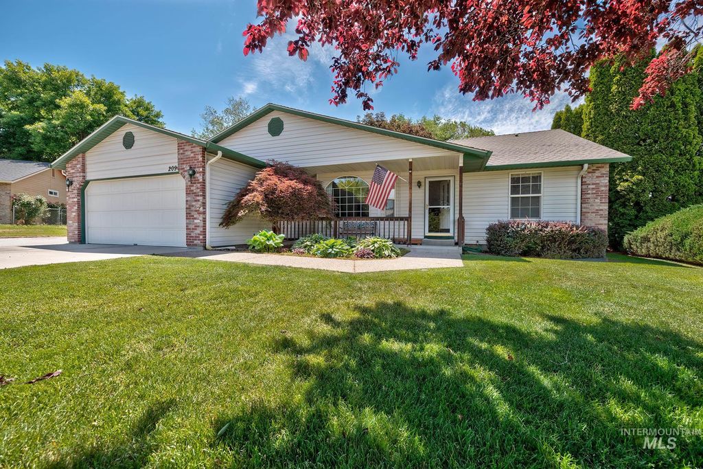 Photo of 2090 Bonnie Dr, Payette, ID 83661 (MLS # 98987795)