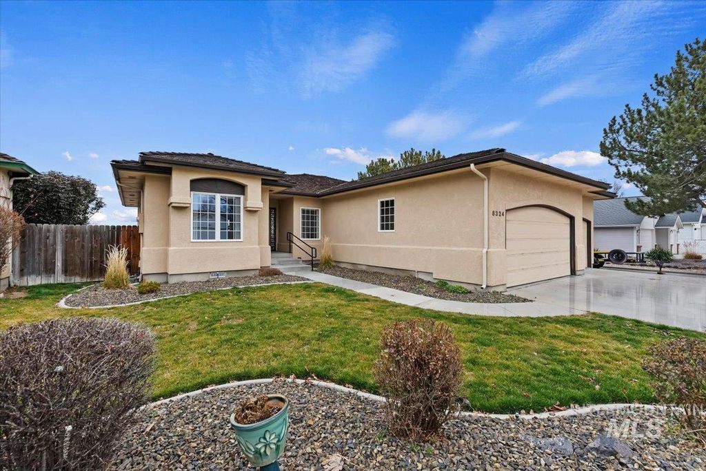 Photo of 8324 W Thunder Mountain, Boise, ID 83709 (MLS # 98974745)