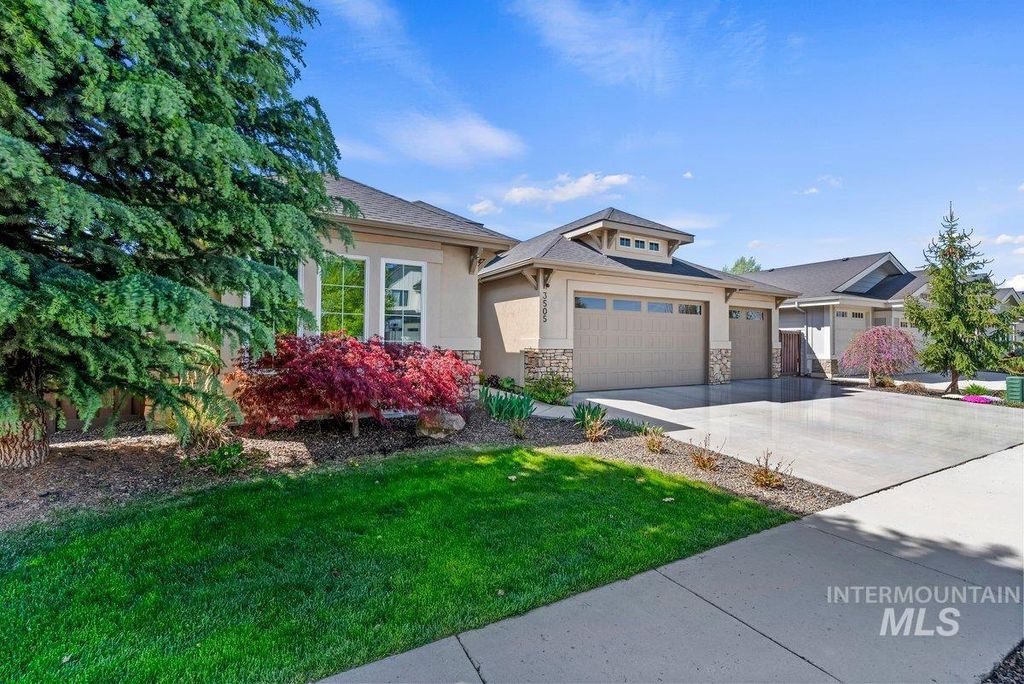 Photo of 3505 W Sand Wedge St, Meridian, ID 83646 (MLS # 98983281)
