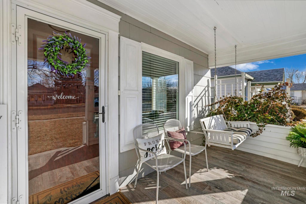 Photo of 435 4th Ave E AVE, Twin Falls, ID 83301 (MLS # 99001284)