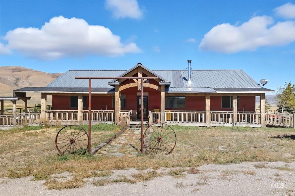 Photo of 1206 1206 E 2000 S, Elba, ID 83342 (MLS # 98981971)