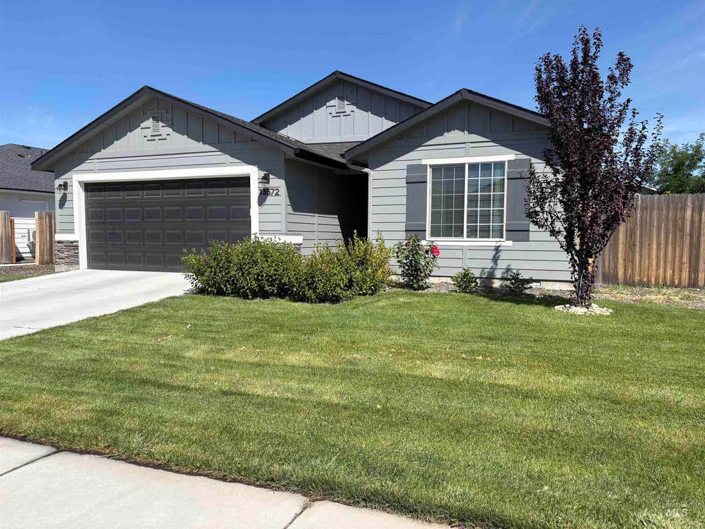 Photo of 13572 Beatty St, Caldwell, ID 83607 (MLS # 98997593)