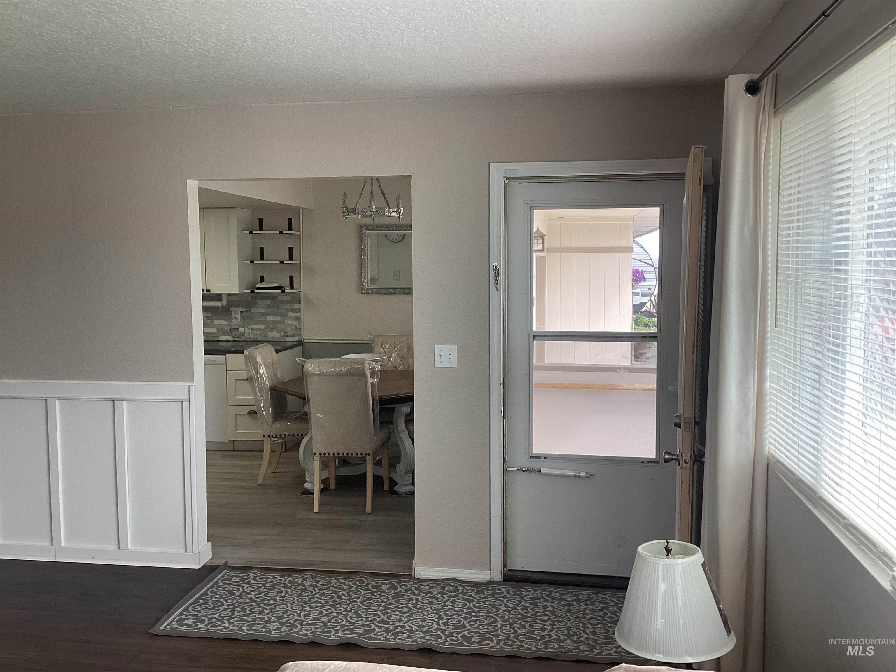 21017 Cottonwood Drive