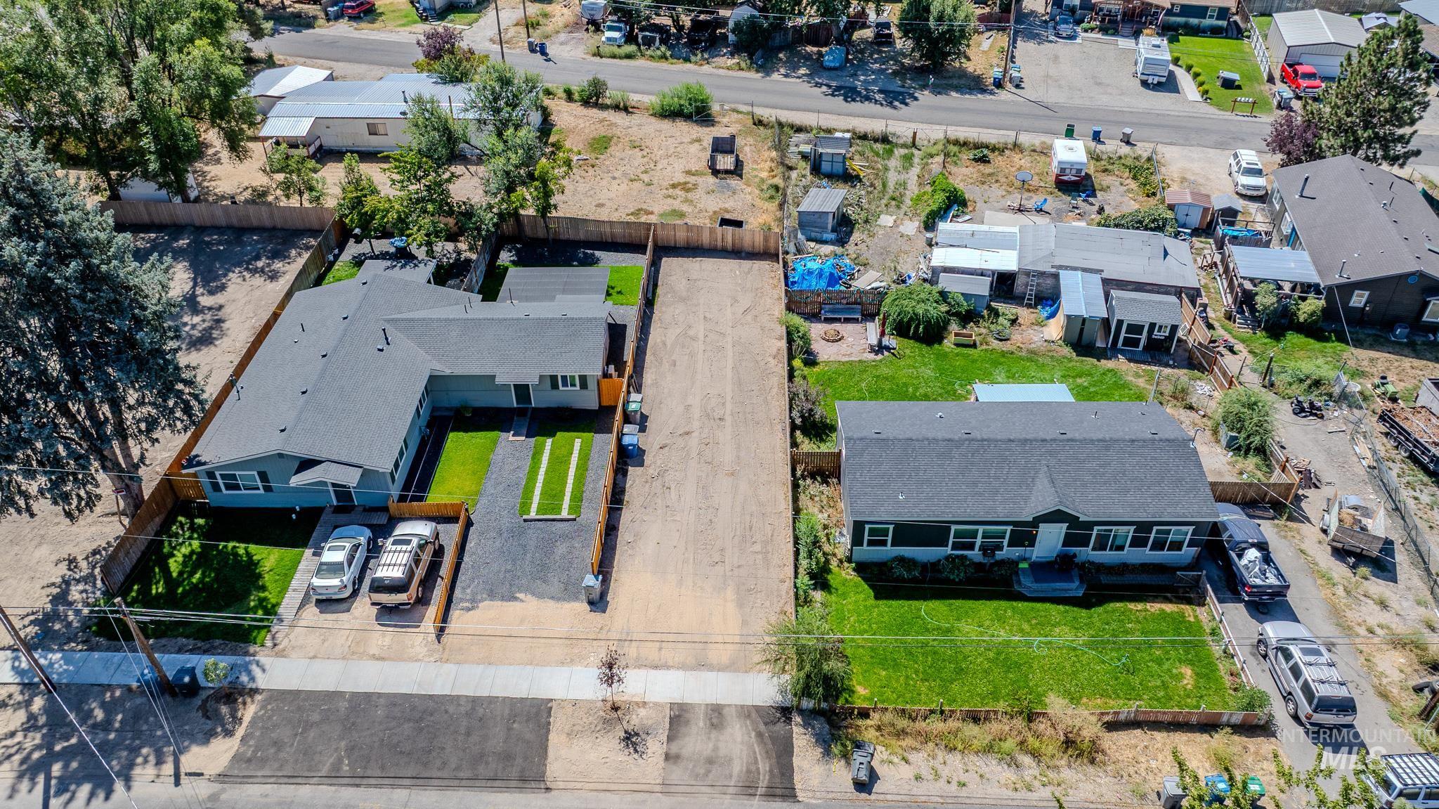 10317 Utahna