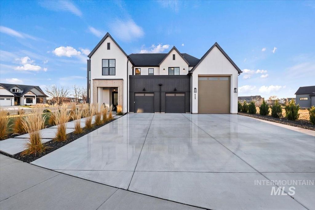 Photo of 6509 Big Wood Way, Star, ID 83669 (MLS # 98983191)