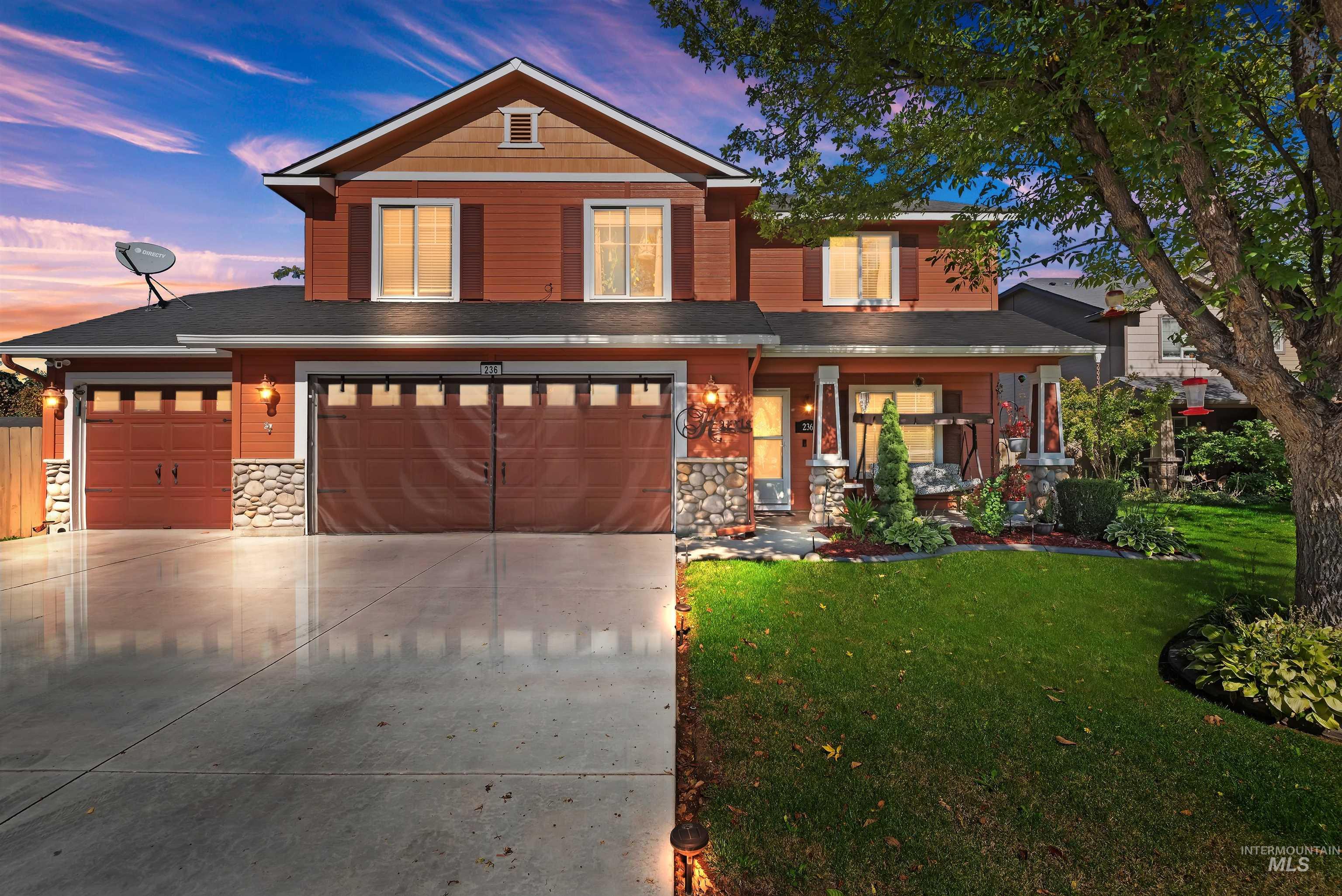 Home For Sale 236 Carver Drive, Meridian ID 83646 Homie