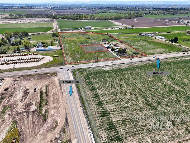 13087 Hwy 44