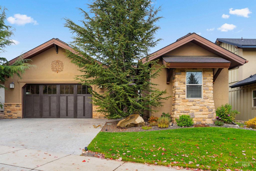 Photo of 1008 E Insignia Drive, Boise, ID 83716 (MLS # 98966778)
