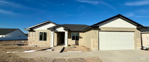 Photo of 1210 Ira Burton Rd #Lot 21 Block 12, Twin Falls, ID 83301 (MLS # 98972500)