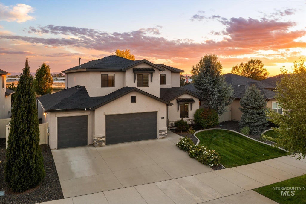 Photo of 641 E Crest Ridge Dr, Meridian, ID 83642 (MLS # 99000923)