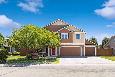 Photo of 591 E Anton St, Meridian, ID 83646 (MLS # 98953828)