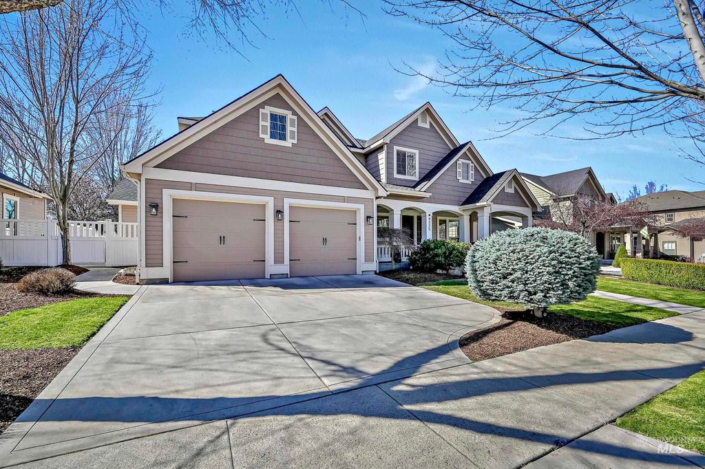 Photo of 4325 W Long Meadow Dr, Boise, ID 83714 (MLS # 98978914)