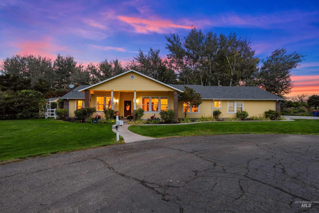 Photo of 6751 N Barney Lane, Meridian, ID 83646 (MLS # 99001128)