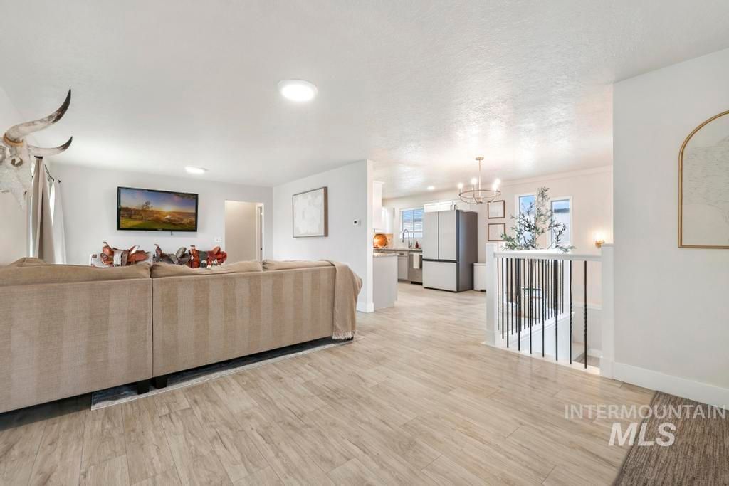 Photo of 2243 E 4000 N, Filer, ID 83328 (MLS # 98974840)