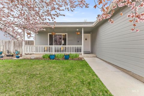 1026 W Edwards Ave Nampa ID 83686