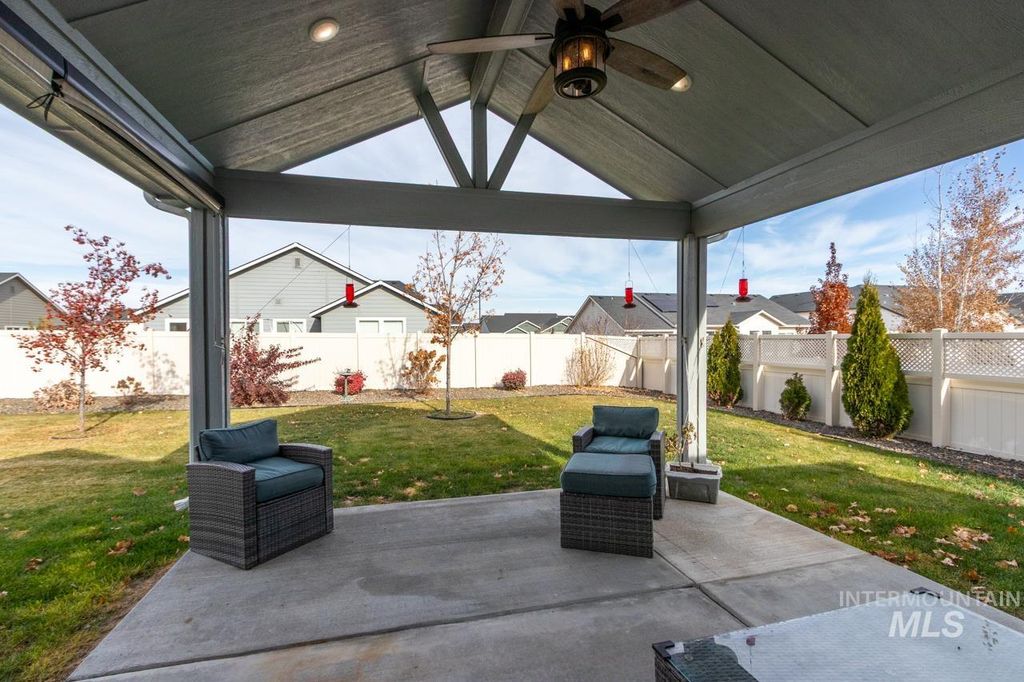 Photo of 11334 W Continuo, Nampa, ID 83651 (MLS # 98967790)