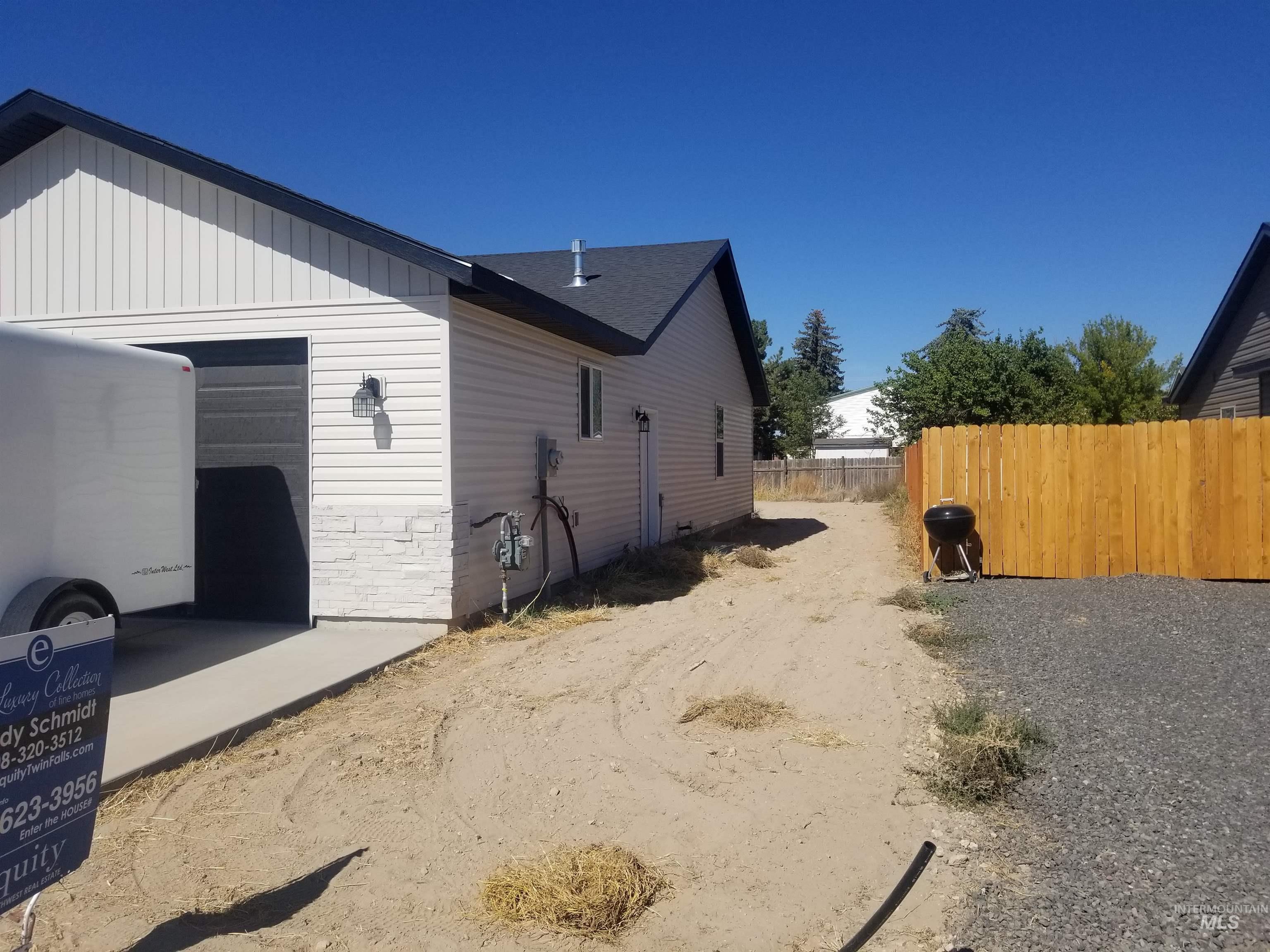 1112 Meadow Lake Loop, Buhl, Idaho image 3