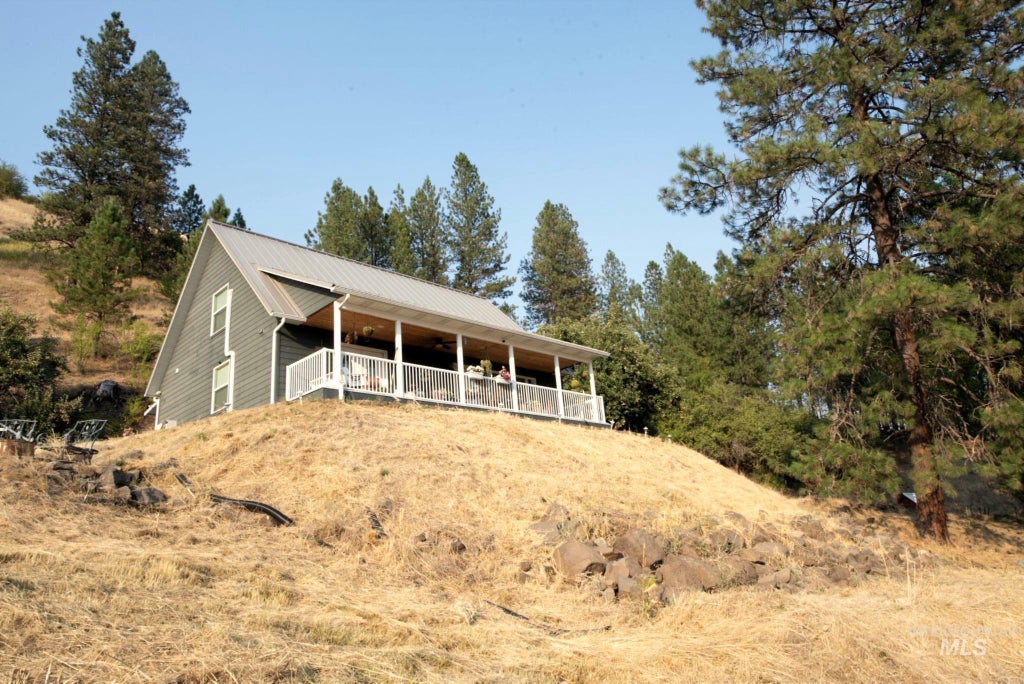 Photo of 41167 Little Canyon Road, Peck, ID 83545 (MLS # 98997392)