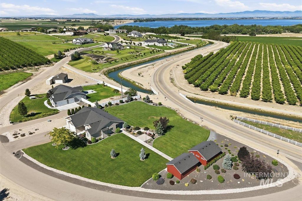 Photo of 13496 Hockberger Ranch Rd, Caldwell, ID 83607 (MLS # 98992680)