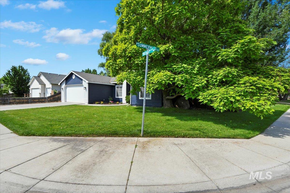 175 N Orchard Heights Way