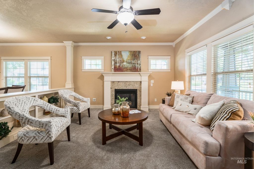 Photo of 994 E Winding Creek, Eagle, ID 83616 (MLS # 98974624)